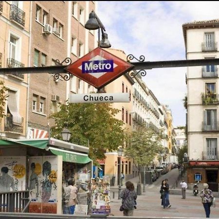 De Madrid A La Luna 외부 사진