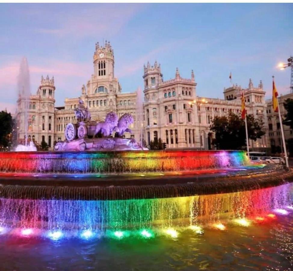 De Madrid A La Luna 외부 사진