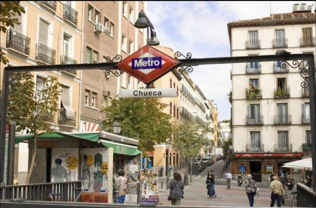 De Madrid A La Luna 외부 사진